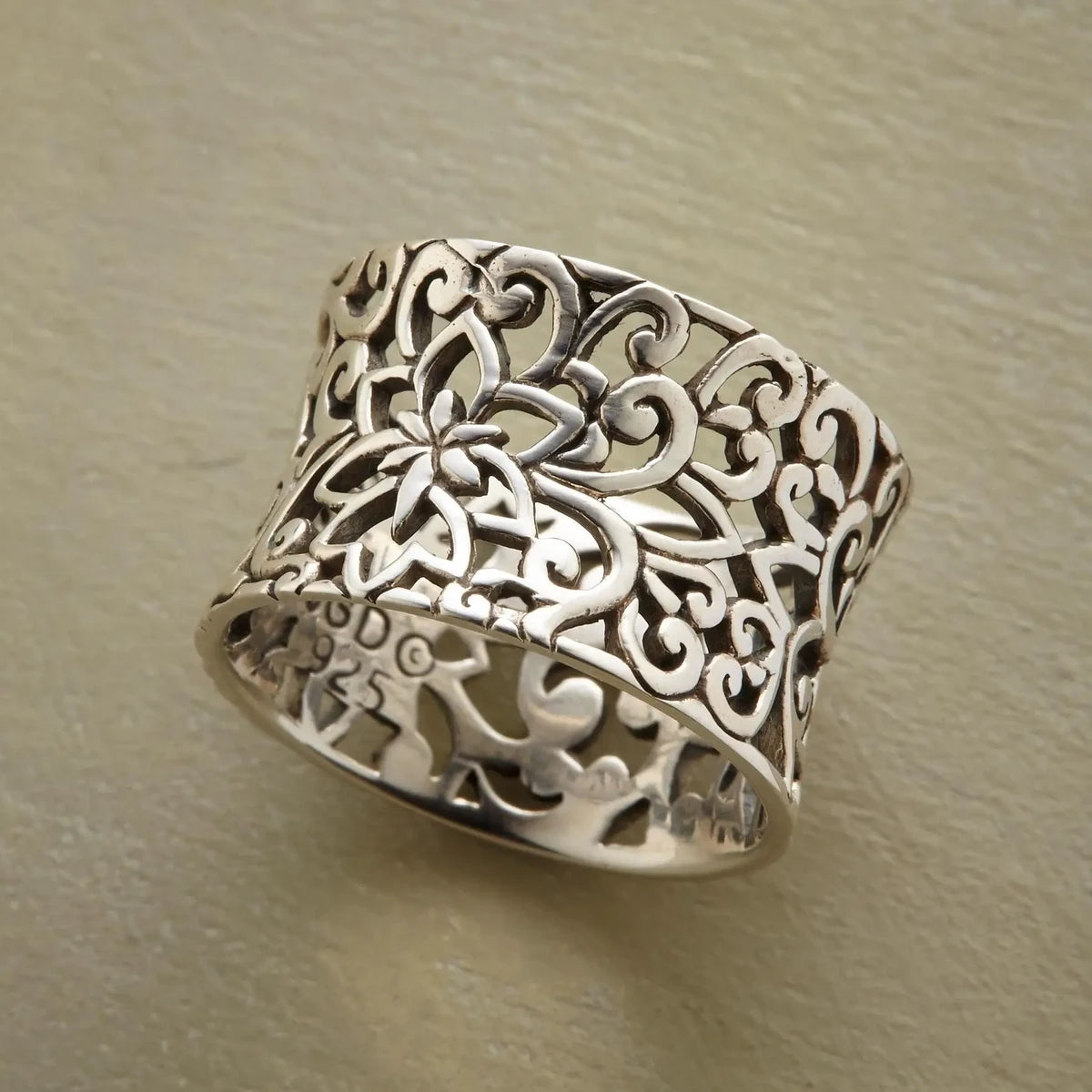 Silber Verziert Filigran Ring