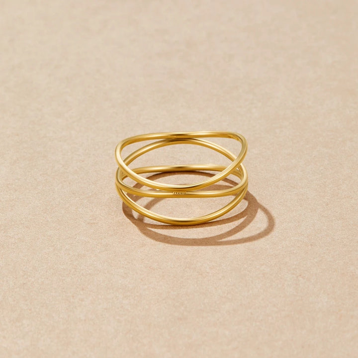 Gold Minimalist Wickel Ring