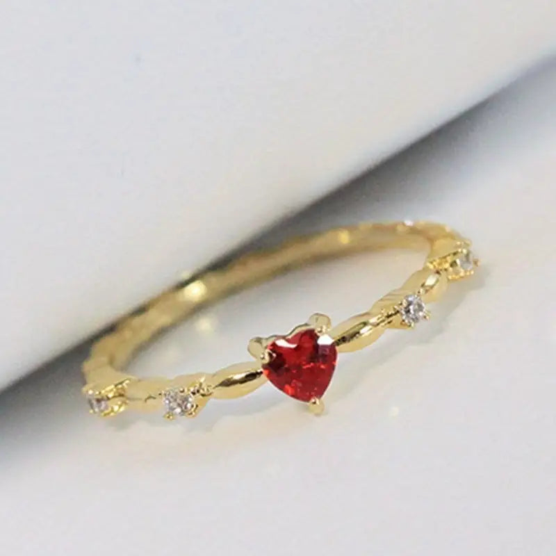 Coralyn Amoura Ring | Weißgold